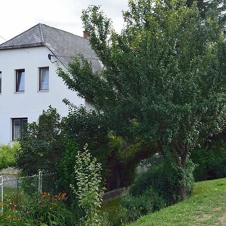 Var-lak Vendeghaz Penzion