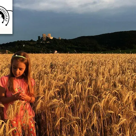 Penzion Var-lak Vendeghaz *